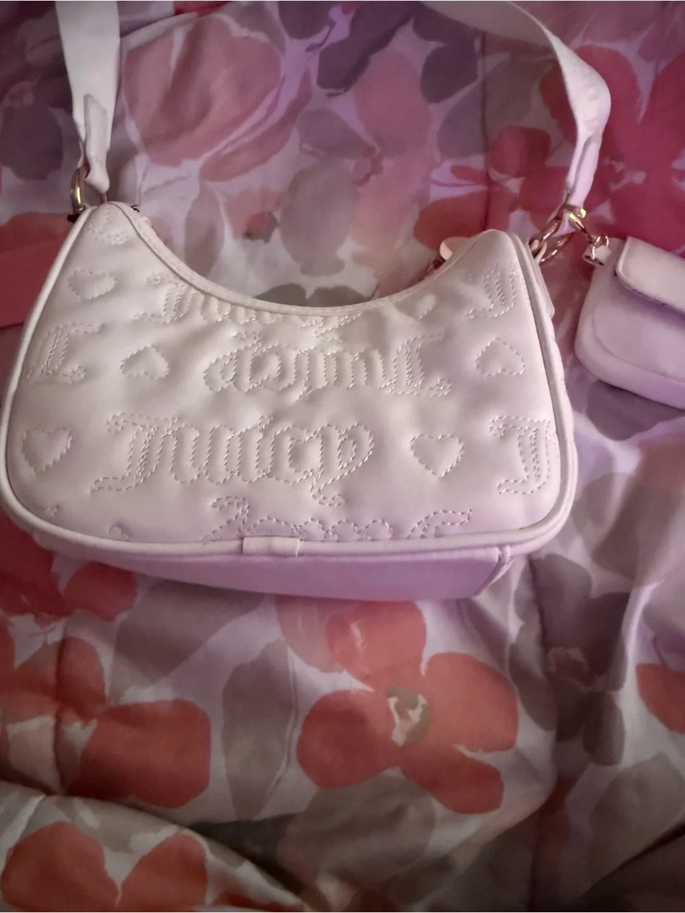 Juicy Couture Cream Quilted Shoulder Bag with Gold JC Logo